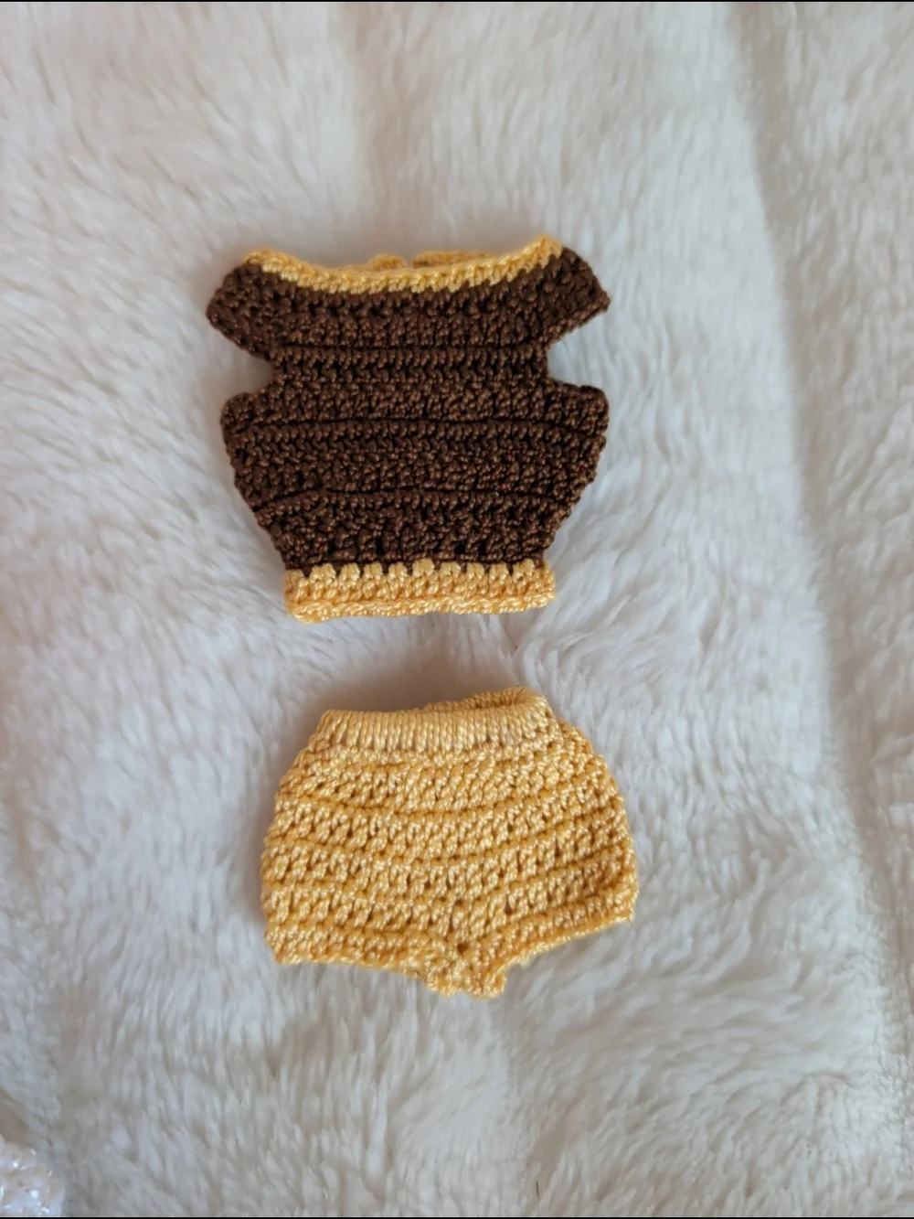 Vintage Crocheted Barbie Clothes & Accessories